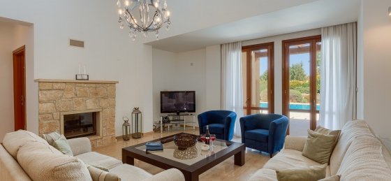 Villa rentals in Aphrodite Hills Resort