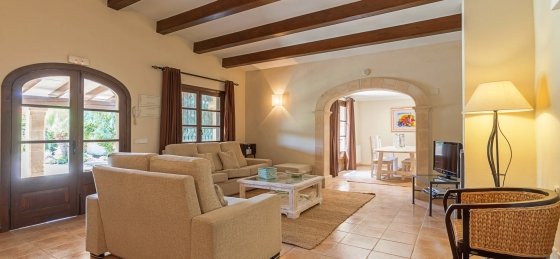 07-min_16.jpg Book a villa in Balearic Islands