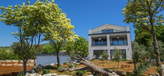 082.jpg Villas in Croatia