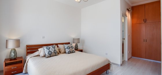 08.jpg Villa holidays in Aphrodite Hills Resort