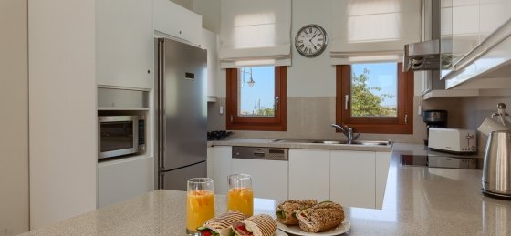 08.jpg Holiday home in Aphrodite Hills Resort villa booking