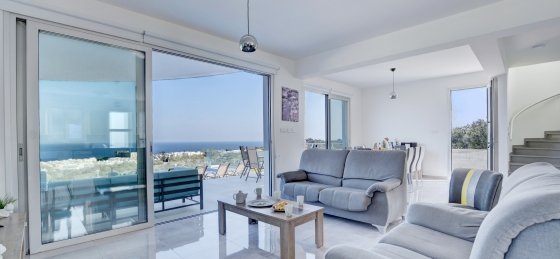 10.jpg Book a villa holiday in Protaras