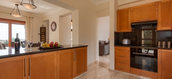 12.jpg Book a villa holiday in Paphos