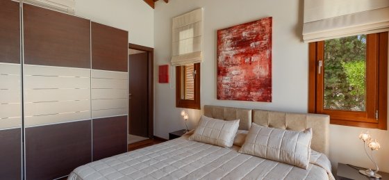 13.jpg Holiday villas in Aphrodite Hills Resort