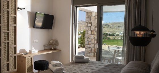 15_1.jpg Book a villa in Pefkos