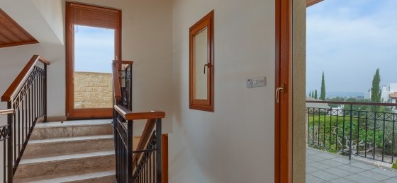 16_2845.jpg Book a villa holiday in Paphos