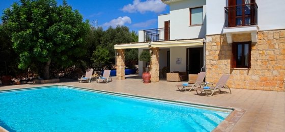 1.jpg Villas in Aphrodite Hills Resort