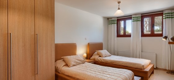 21.jpg Holiday villas in Aphrodite Hills Resort