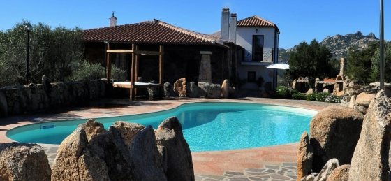 3.jpg Villa rentals in Baia Sardinia
