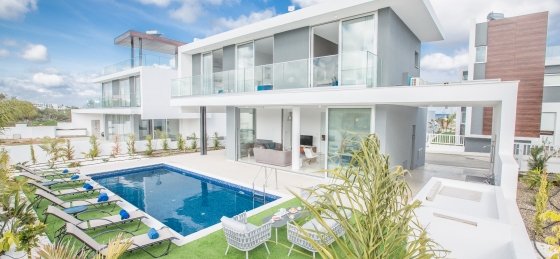 3.jpg Villa rentals in Cyprus