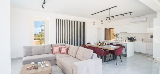 8.jpg Book a villa holiday in Protaras