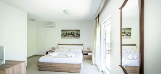 Holiday villas in Brac