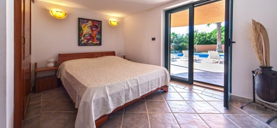 Villa rentals in Brac