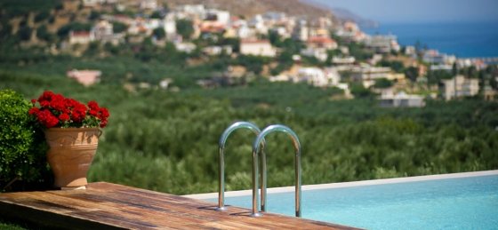 Holiday villas in Greece