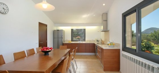 11-min_16.jpg Villa holidays in Balearic Islands