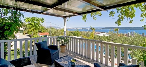 Book a villa in Croatia