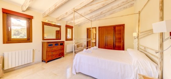 16_33.jpg Villa in Balearic Islands to rent