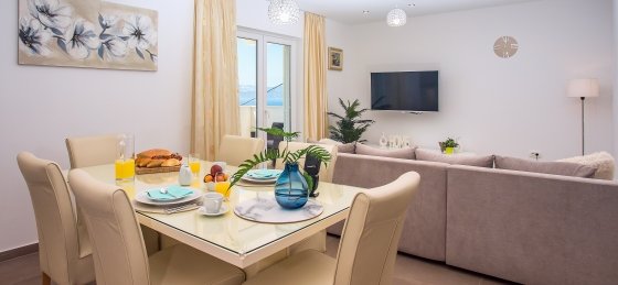 19_23.jpg Book a villa holiday in Omis