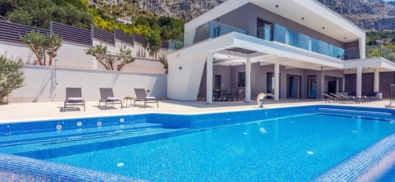 Villa in Omis to rent