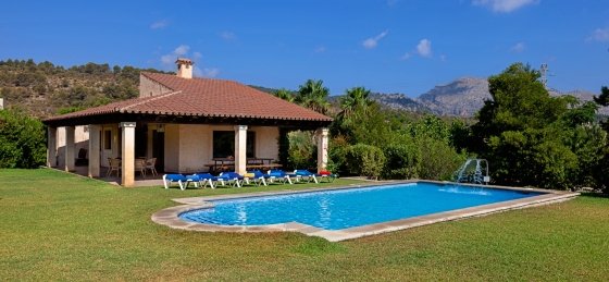 Holiday villas in Balearic Islands