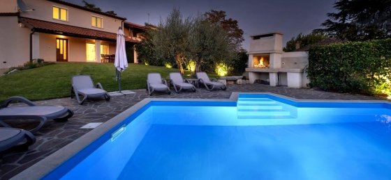 220627498.jpg Book a villa in Istria