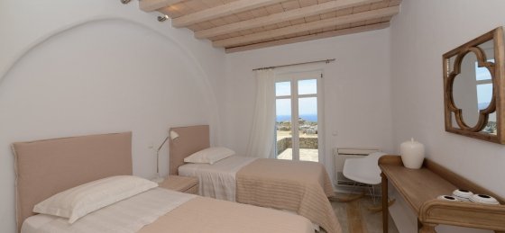 Villa holidays in Agios Stefanos