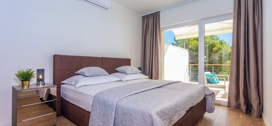 22_40.jpg Villas in Omis