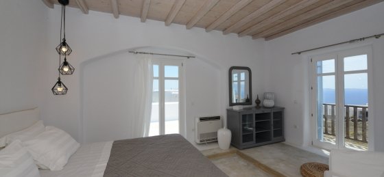 Book a villa holiday in Greece