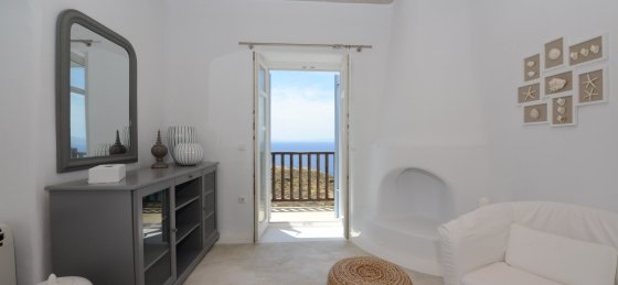 Villa holidays in Agios Stefanos