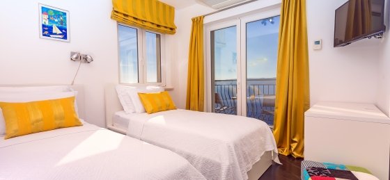 27_4.jpg Holiday home in Omis villa booking