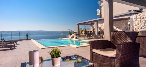 2_17.jpg Villa in Omis to rent