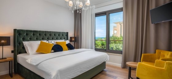 Book a villa holiday in Omis