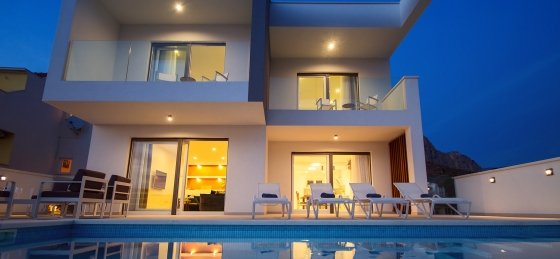 40_5.jpg Villas in Omis