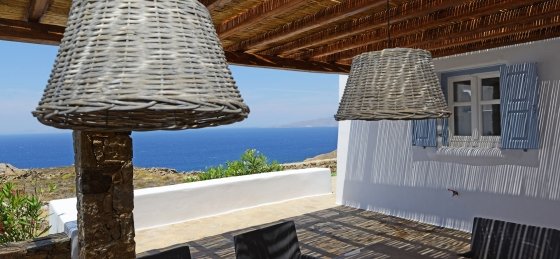 Holiday villas in Greece