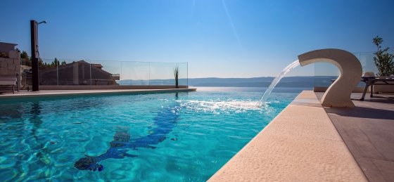 9_15.jpg Book a villa holiday in Omis