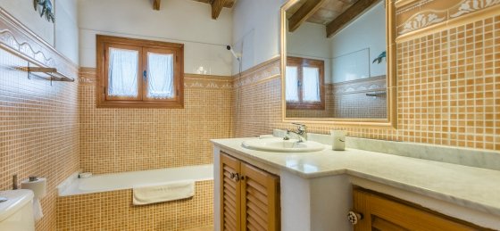 img_0550-hdr.jpg Book a villa in Balearic Islands