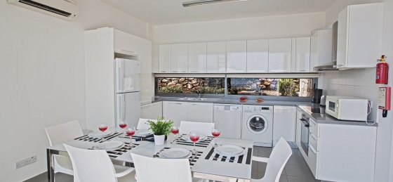 Villa in Latchi to rent