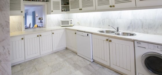 11_kitchen.jpg Villas in Vale do Lobo
