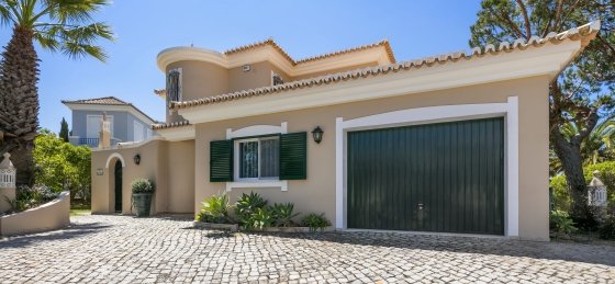 256a0364.jpg Book a villa in Algarve