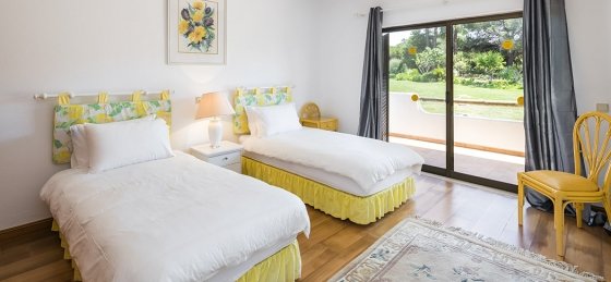 256a2867.jpg Villas in Portugal