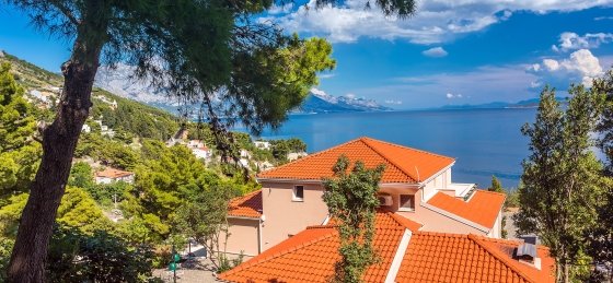 Book a villa holiday in Omis