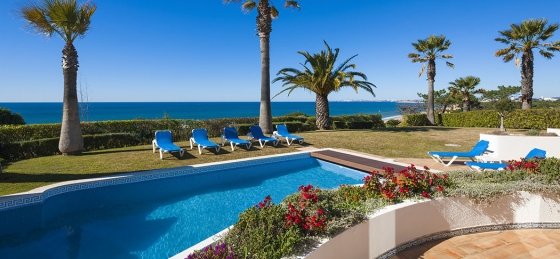 _os10665.jpg Villas in Portugal