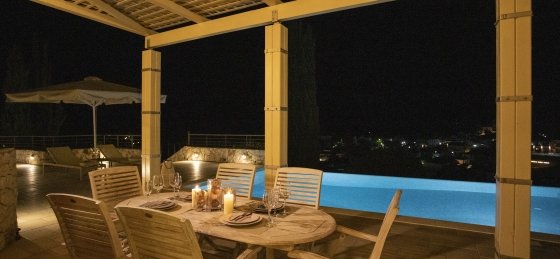 alk_1654.jpg Book a villa holiday in Greece