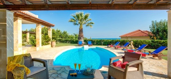 athena_liakas_villas_kefalonia.rfw-28.jpg Villa holidays in Kefalonia