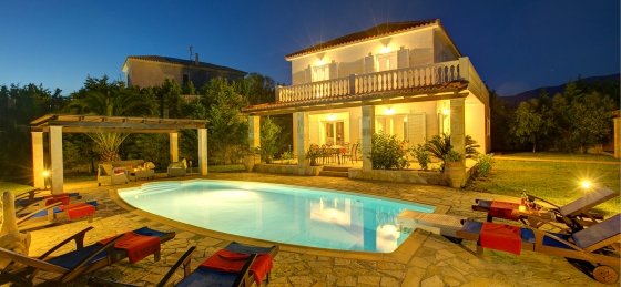 athena_liakas_villas_kefalonia.rfw-47.jpg Villa holidays in Greece