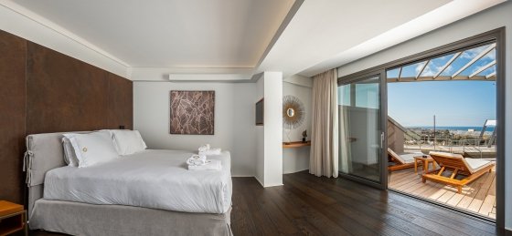 Book a villa in Greece