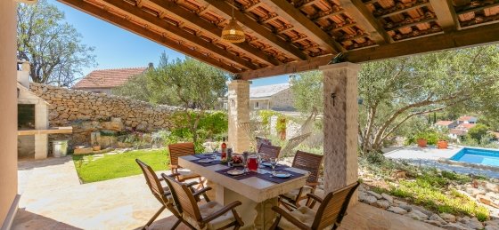 villa_in_milna_9.jpg Holiday villas in Dalmatia