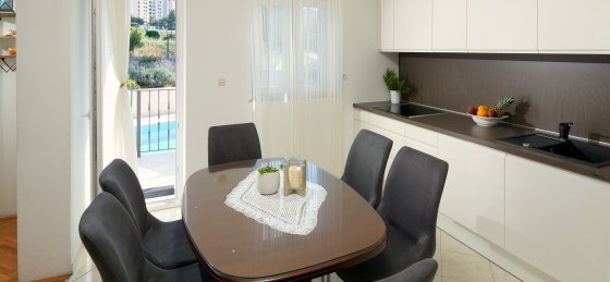 villa_in_split_11.jpg Book a villa in Dalmatia