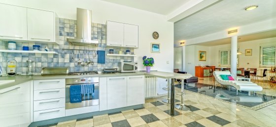 villa_mar_lela_with_pool_in_liznjan_kompas_villas16.jpg Book a villa holiday in Istria