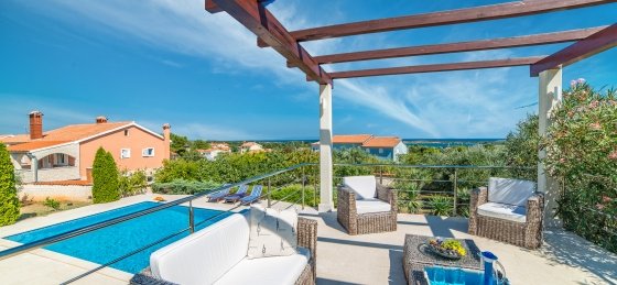 villa_mar_lela_with_pool_in_liznjan_kompas_villas6.jpg Book a villa holiday in Istria